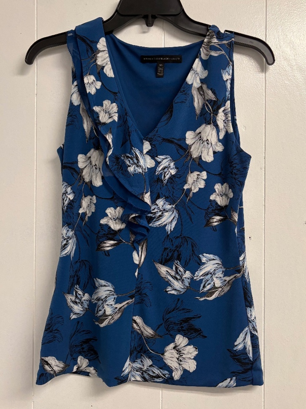 White House Black Market Blue Sleeveless Top
